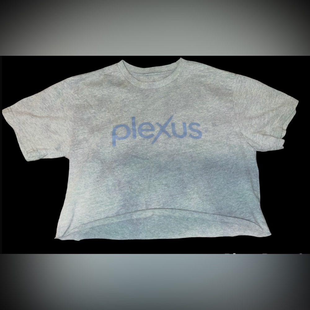 Blue pl€xus crop top